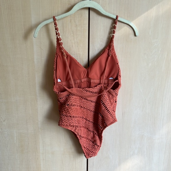 Seafolly marrakesh v-neck one-piece swimsuit - Picture 4 of 11